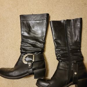 Women's boots